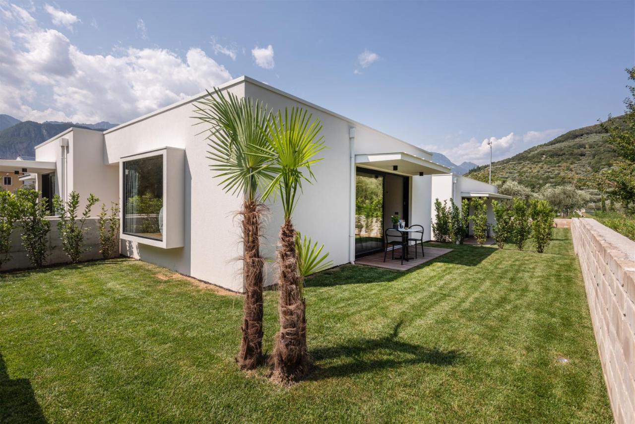 Bed and Breakfast Oleeva Garda Living - Adults Only à Riva del Garda Extérieur photo