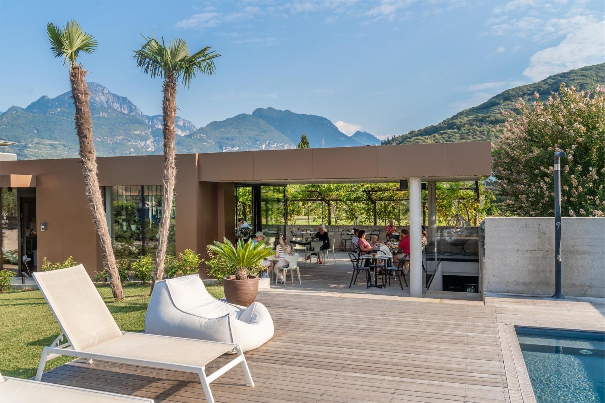 Bed and Breakfast Oleeva Garda Living - Adults Only à Riva del Garda Extérieur photo
